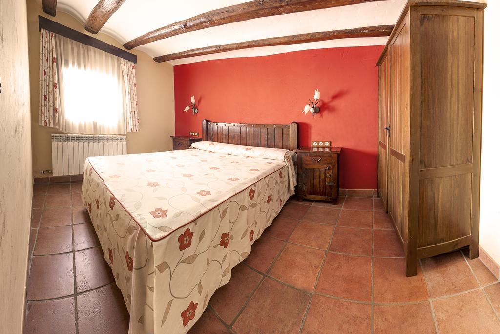 Apartamentos Los Aljezares Gea de Albarracín Екстериор снимка