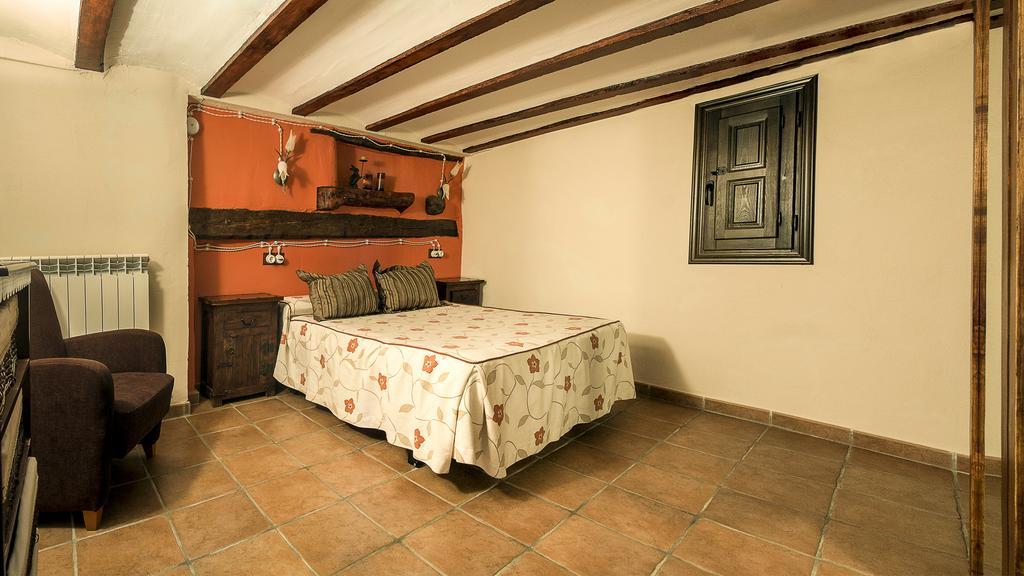 Apartamentos Los Aljezares Gea de Albarracín Екстериор снимка